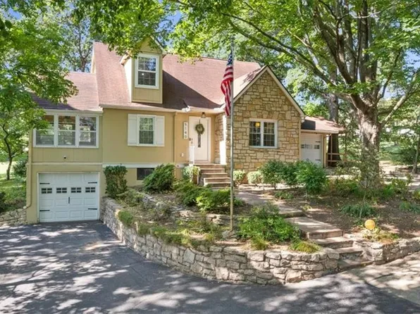 5140 Raytown Rd, Kansas City, MO 64133