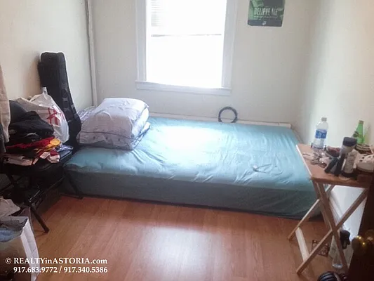 Rented by Alexiou Realty | media 3