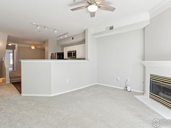 4th image of 2024 Oxford Ln