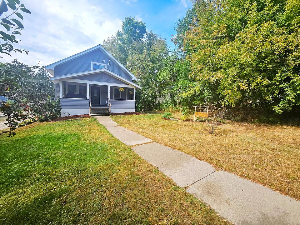 1st image of 523 NE 6th Ave
