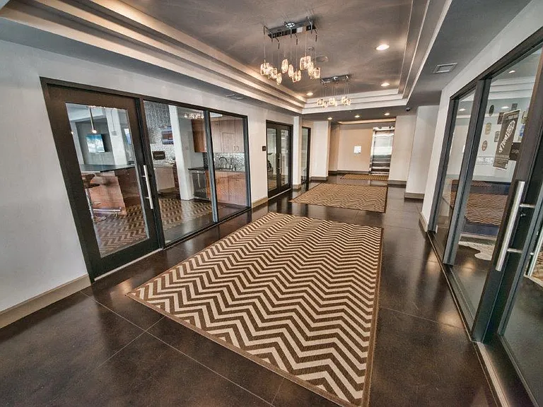 Belk Hudson Lofts — Photo 3