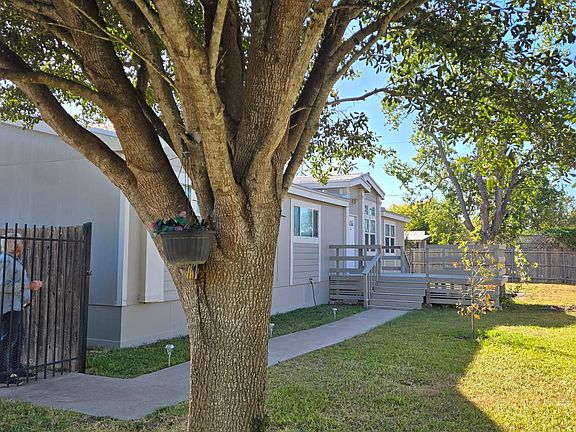 2nd image of 104 Ramirez St