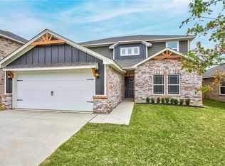 812 NW 3rd St, Newcastle, OK 73065