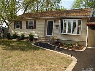 1st image of 26 Norman Dr
