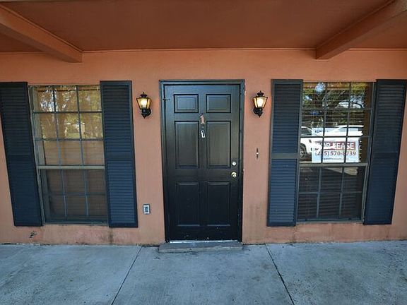 5th image of 3162 Louisiana #1