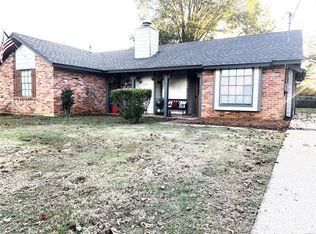 3240 Hillcrest Ln, Montgomery, AL 36109