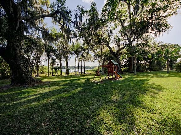 903 Hickory Fork Dr, Seffner, FL 33584 | Zillow