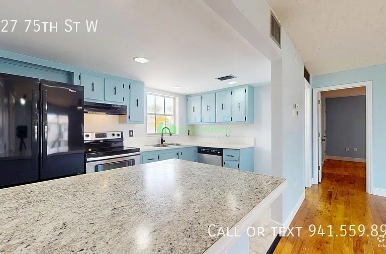 2727 75th St W — Photo 11