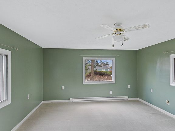 4th image of 14408 E Valleyway Ave