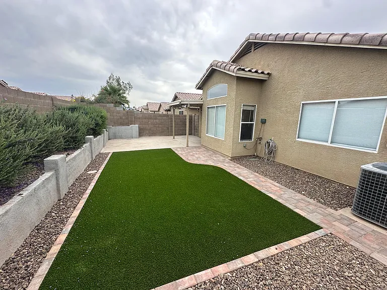 9250 E Carmel Ave — Photo 3