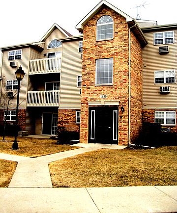 1st image of 1480 Spring Brook Ct Unit 3C