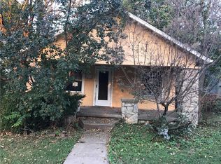 304 N Haynes St, Excelsior Springs, MO 64024