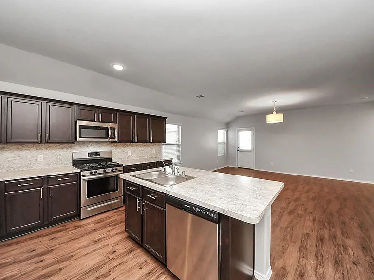 5410 Dovetail Arbor Trce — Photo 6