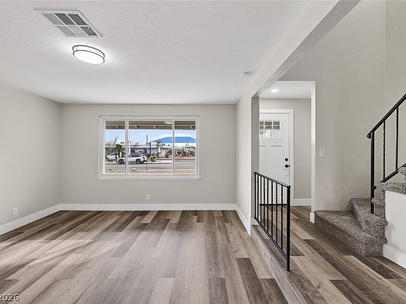 5th image of 6336 Fargo Ave