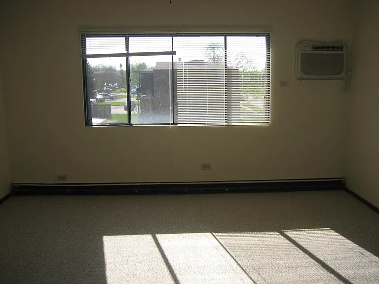 1253 Getzelman Dr #2N — Photo 12