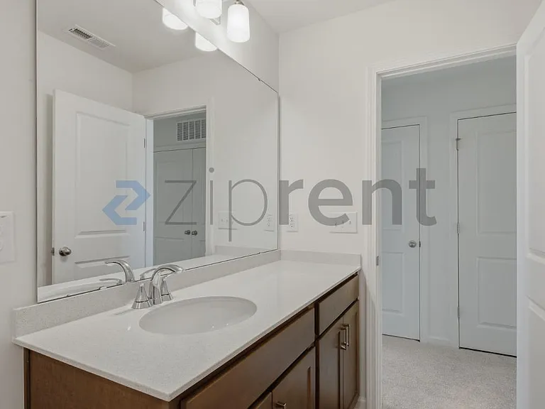 6212 Old Tavern Dr — Photo 32
