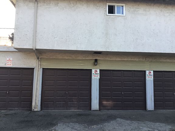 4th image of 702 Harvard Ave APT 2