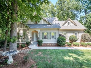 5010 Tracewood Ct, Charlotte, NC 28215