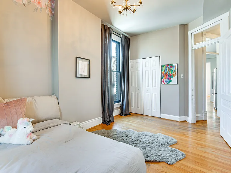 2256 W Grand Ave #3 — Photo 10