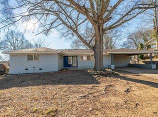 904 Richard St, Hot Springs, AR 71913