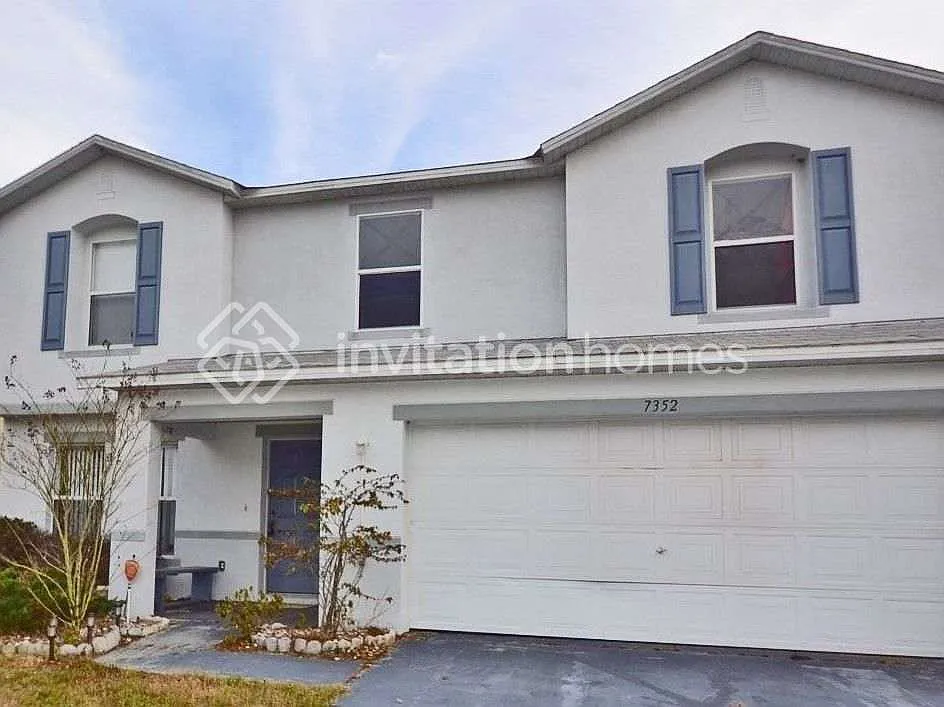 7352 Hunters Greene Cir