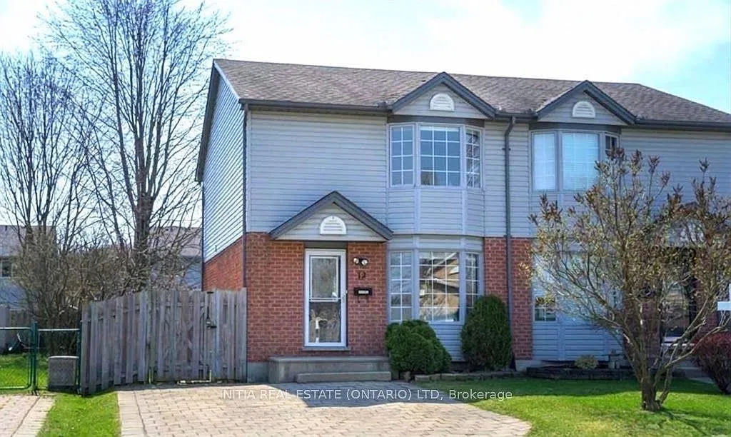 3 bed, $2,500 — Photo 1