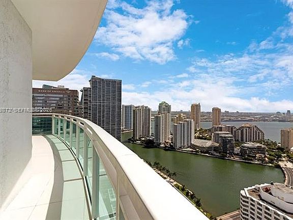 4th image of 950 Brickell Bay Dr #Cu-3710