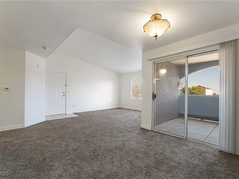 5055 W Hacienda Ave #2127 — Photo 11