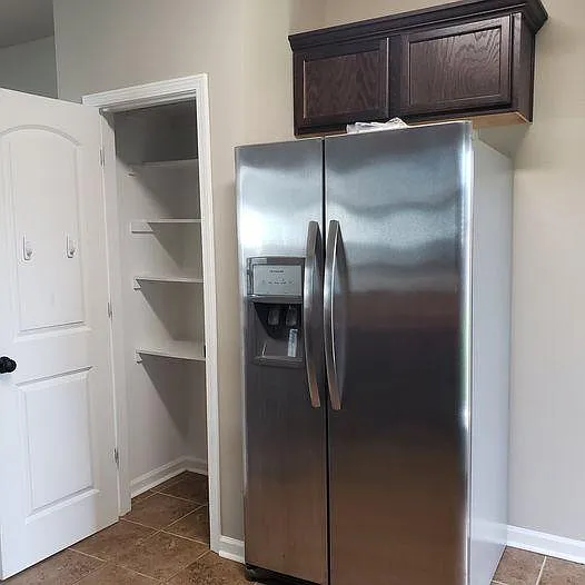 102 Sabine Dr — Photo 12