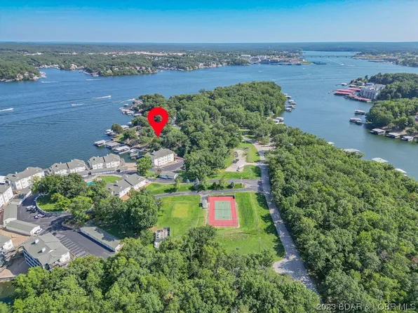 54 Jon Don Cir, Sunrise Beach, MO 65079