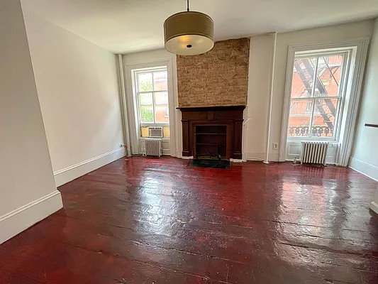 Rented by City Connections Realty | media 11