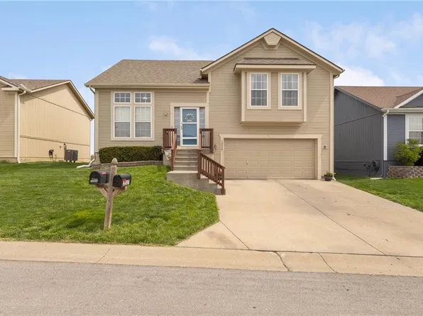 12327 N Atkins Ave, Kansas City, MO 64163