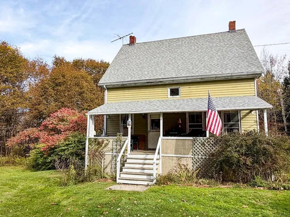 18 Western Landing Road, Chebeague Island, ME 04017