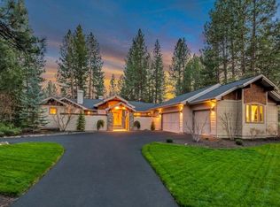 60601 Golf Village Loop, Bend, OR 97702