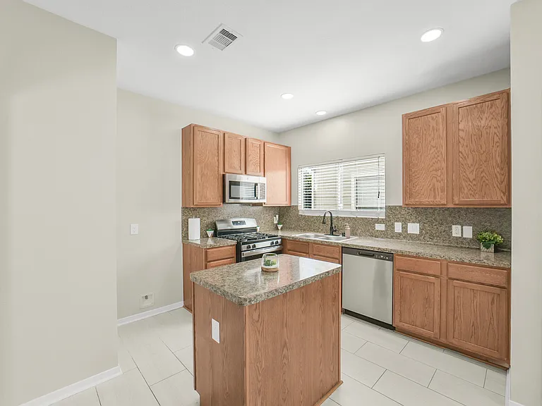 21771 Mossy Field Ln — Photo 14