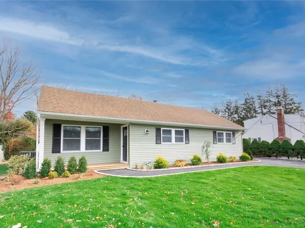 144 Noel Drive, Centereach, NY 11720