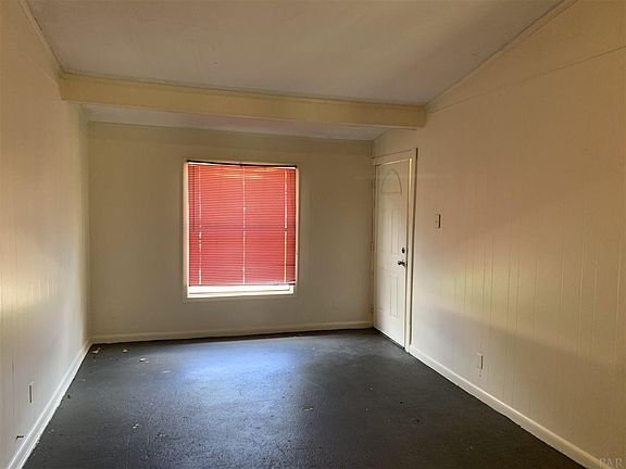 3rd image of 801 Fremont Ave
