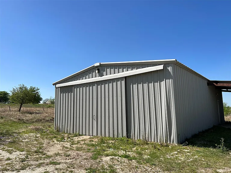 333 County Road 497 — Photo 22