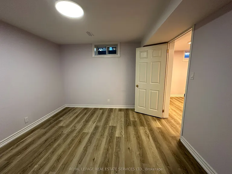 1301 Holton Heights Dr #LWR LVL — Photo 12