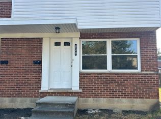 920 Woodhill Dr #1, Columbus, OH 43212