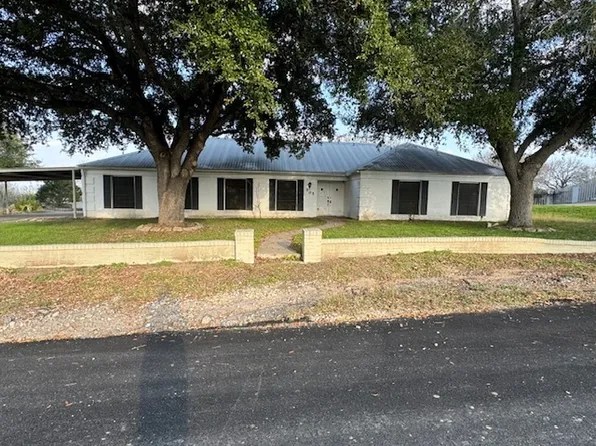 505 COTTONWOOD ST, Kenedy, TX 78119