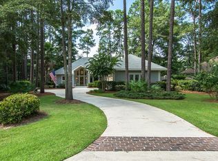 13 Brunson Ct, Hilton Head Island, SC 29926