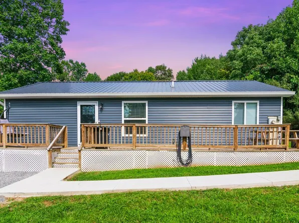 840 Harbor Springs Rd, Jamestown, KY 42629