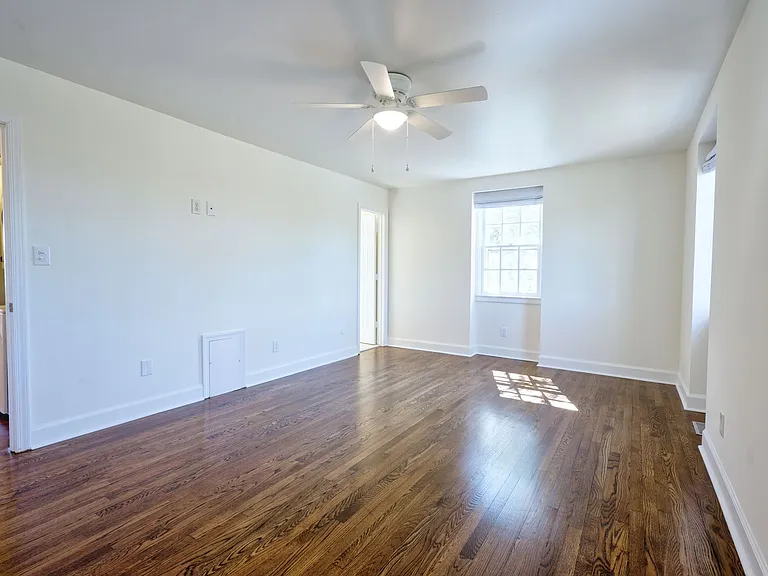 420 Linkhorn Dr #5 — Photo 10