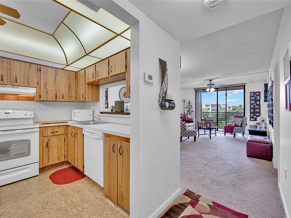 Colony Point Apartments Hollywood, FL Zillow