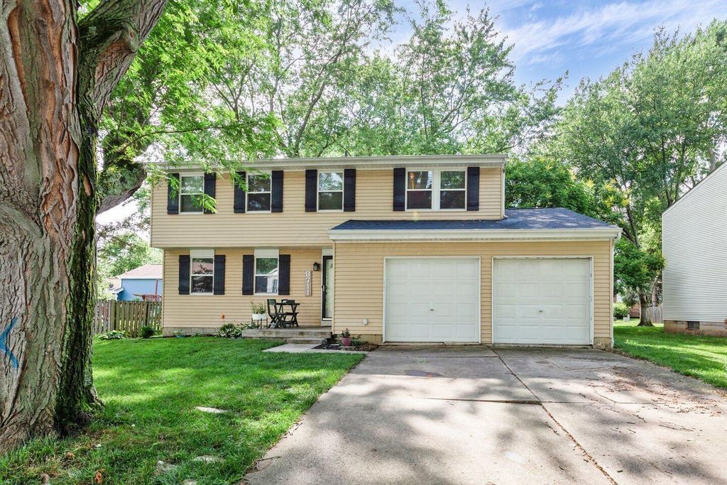 Real estate listing image