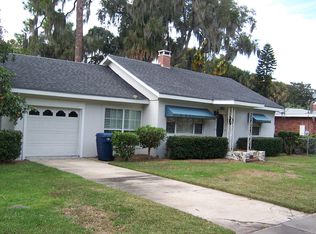 1209 Lakeshore Blvd, Tavares, FL 32778