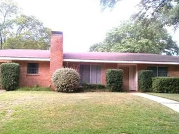 3704 McCann Dr, Alexandria, LA 71302