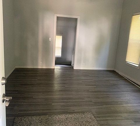 2nd image of 572 East Ave