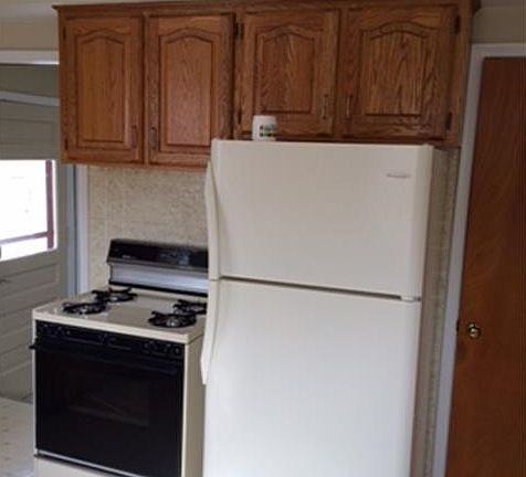 5th image of 411 Clair St